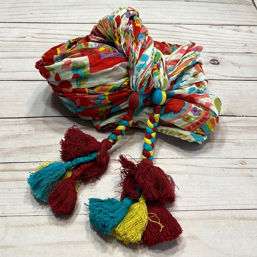 Fun Flirty Paisley Tapered Tassels Scarf